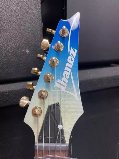 Ibanez - RG Blue Reef Gradiation RG421HPFMBRG 4